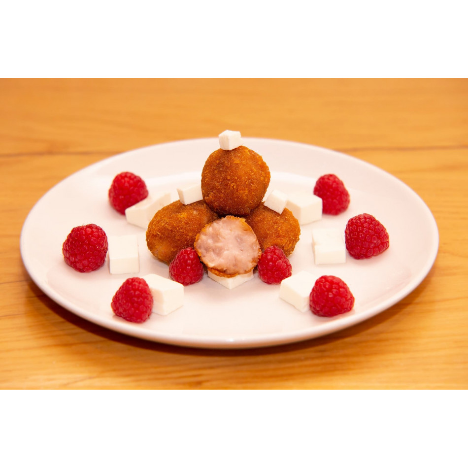 Croqueta de Queso Fresco con Frambuesa