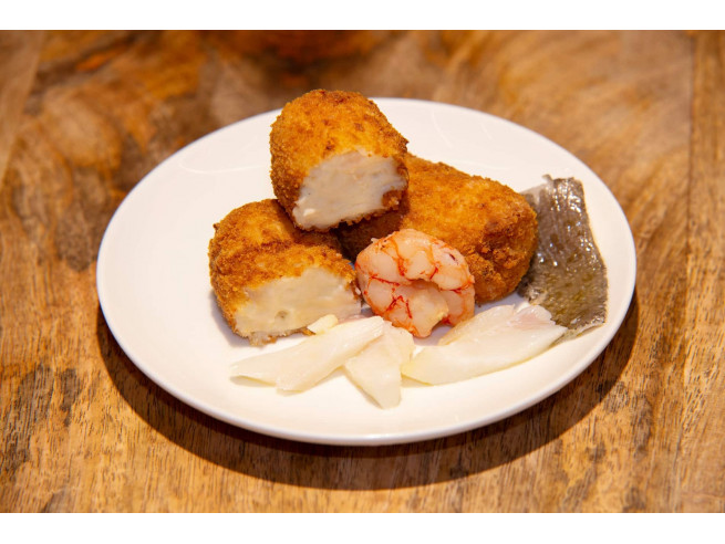 Croqueta de Bacalao con Gambas